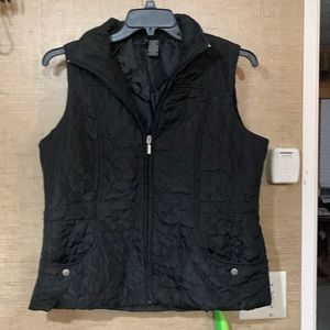 New Directions puffy vest black size XL women’s.